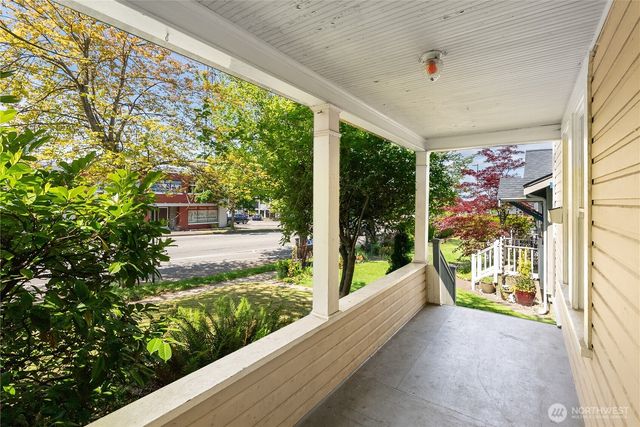 1152 Ellis Street, Bellingham, WA 98225