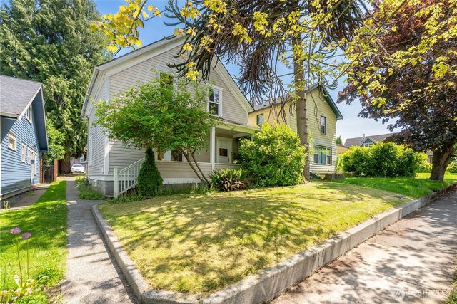 1152 Ellis Street, Bellingham, WA 98225