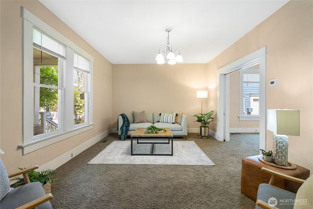 1152 Ellis Street, Bellingham, WA 98225