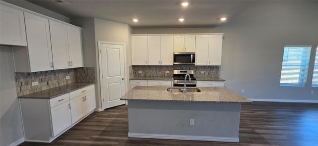 6120 Pathfinder Trail, Fort Worth, TX 76179