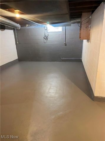 12322 Garland Avenue, Garfield Heights, OH 44125