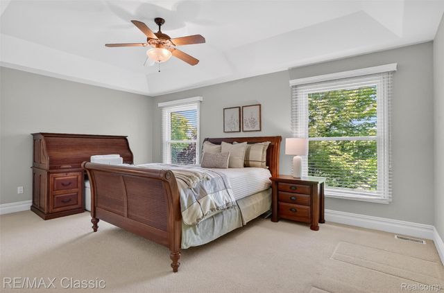 2360 Private Drive, Lake Angelus, MI 48329