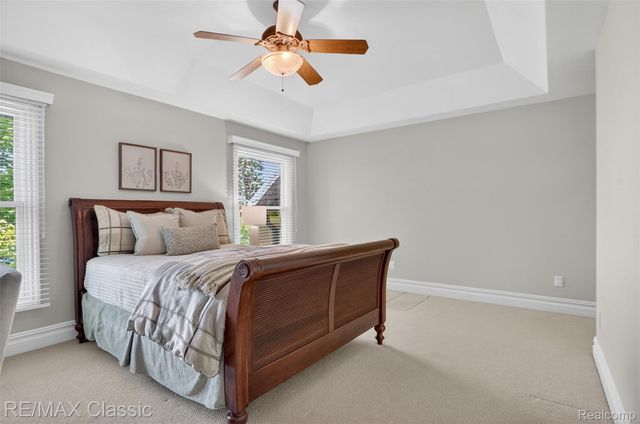 2360 Private Drive, Lake Angelus, MI 48329