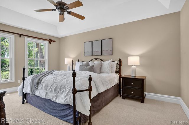2360 Private Drive, Lake Angelus, MI 48329