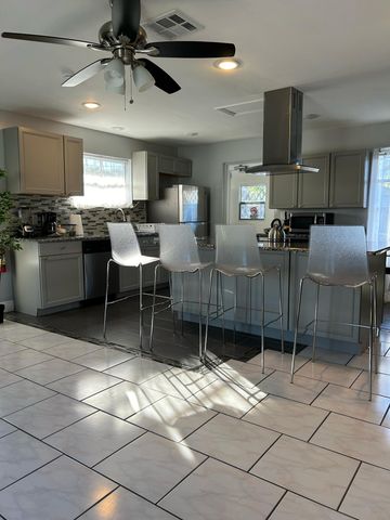 5423 NE 22nd Terrace, Fort Lauderdale, FL 33308