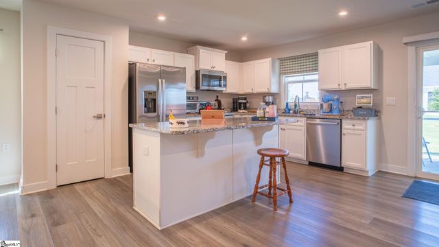 415 Sidney Wilson Court, Greenville, SC 29605