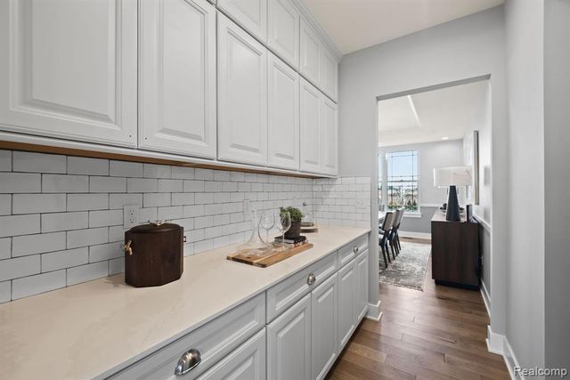 14087 Regatta Bay Drive, Shelby, MI 48315