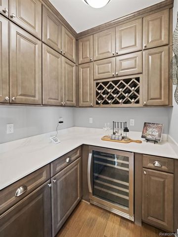 14087 Regatta Bay Drive, Shelby, MI 48315