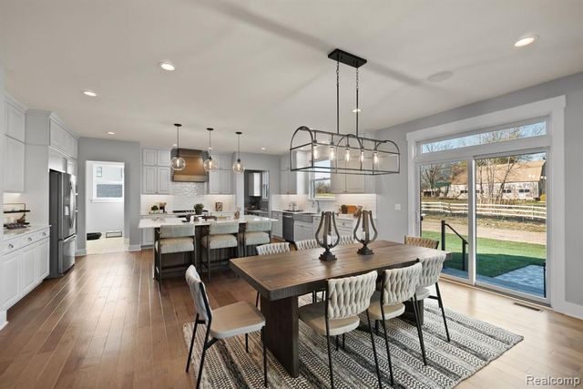 14087 Regatta Bay Drive, Shelby, MI 48315