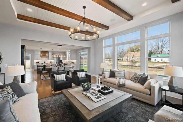 14087 Regatta Bay Drive, Shelby, MI 48315