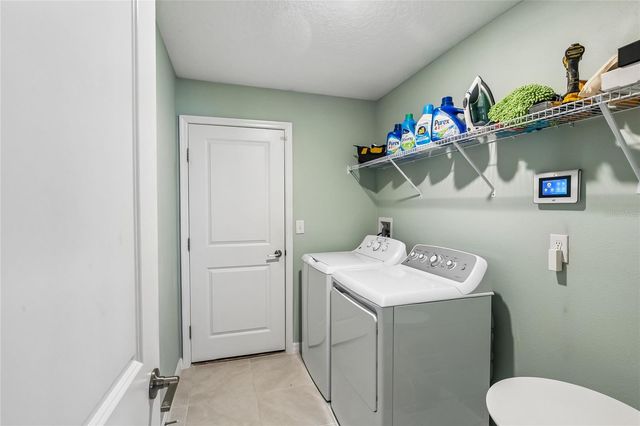 15430 MILLER CREEK DRIVE, Sun City Center, FL 33573
