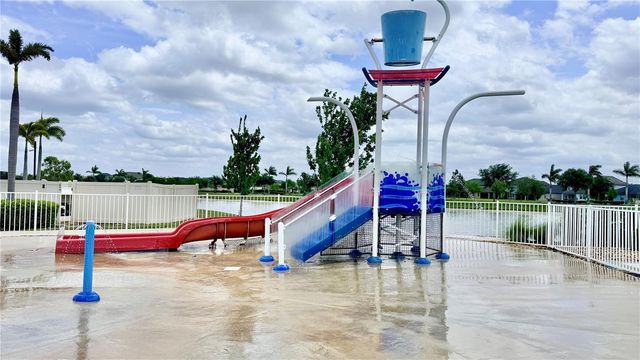 15430 MILLER CREEK DRIVE, Sun City Center, FL 33573