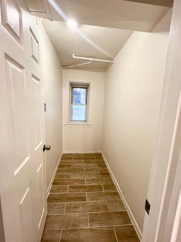 2512 S Trumbull Avenue BF, Chicago, IL 60623