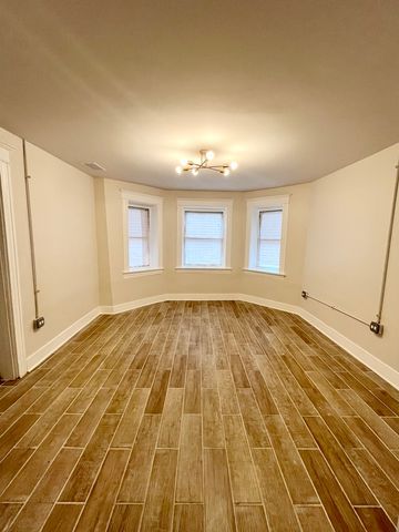 2512 S Trumbull Avenue BF, Chicago, IL 60623