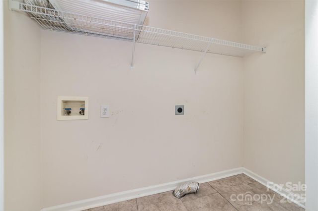 1908 Old Greylyn Court NW, Concord, NC 28027