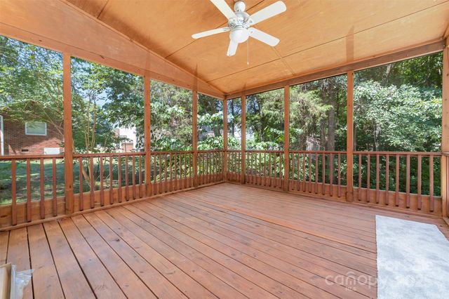 1908 Old Greylyn Court NW, Concord, NC 28027