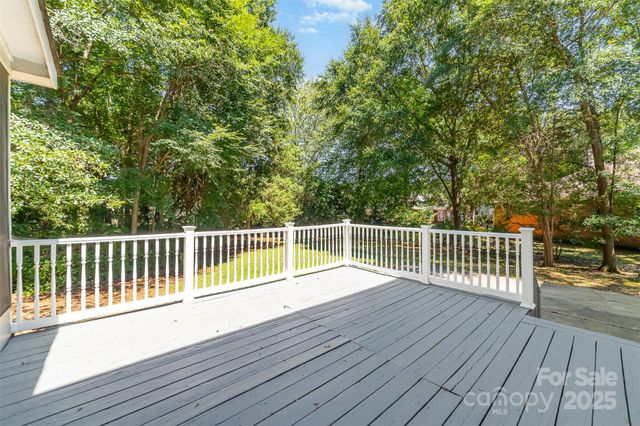 1908 Old Greylyn Court NW, Concord, NC 28027