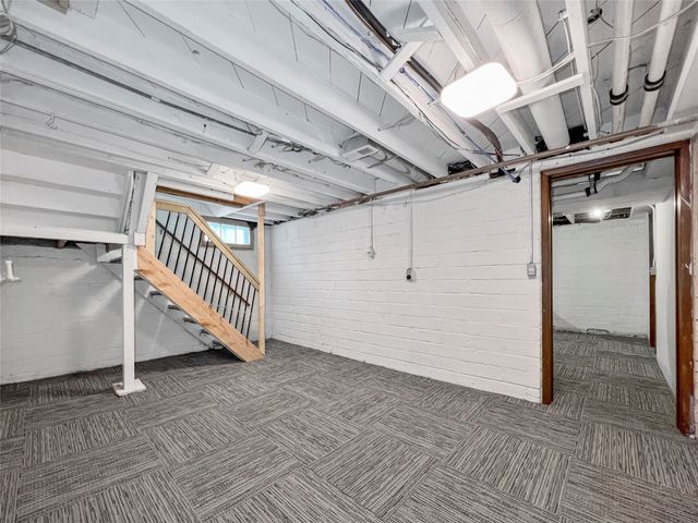 1220 Lincoln Way, Ames, IA 50010