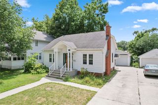 1220 Lincoln Way, Ames, IA 50010