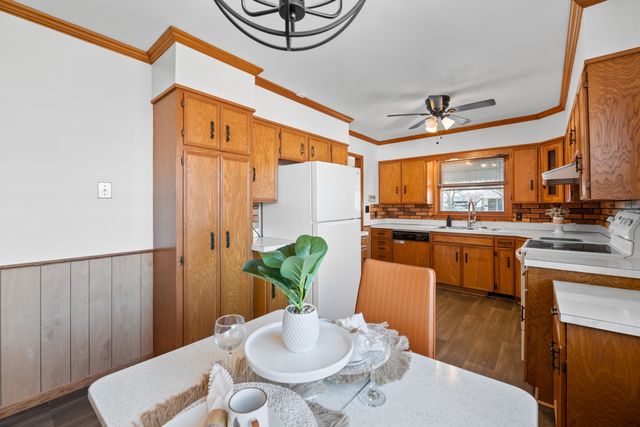 2208 S Topeka, Wichita, KS 67211