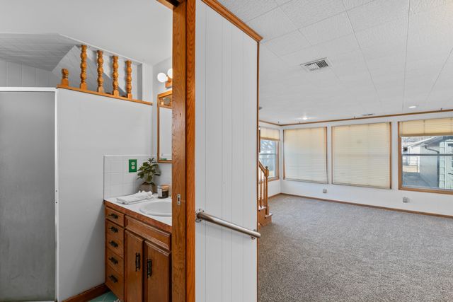 2208 S Topeka, Wichita, KS 67211