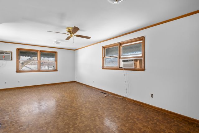 2208 S Topeka, Wichita, KS 67211