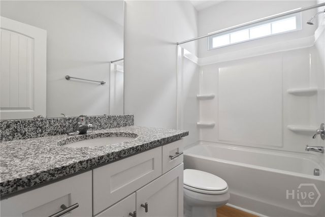 304 Coconut Drive, Bloomingdale, GA 31302