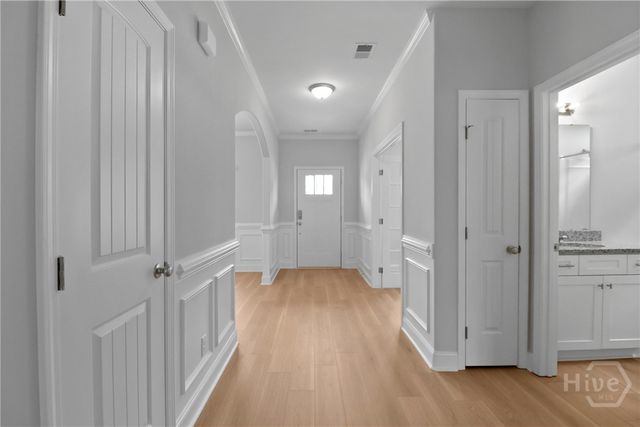 304 Coconut Drive, Bloomingdale, GA 31302