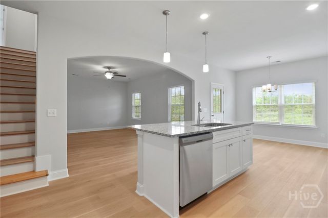 304 Coconut Drive, Bloomingdale, GA 31302