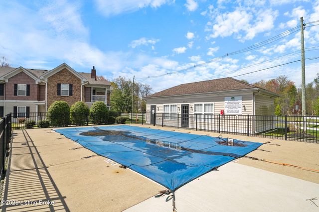 6501 Brook Bend Way 124, Louisville, KY 40229