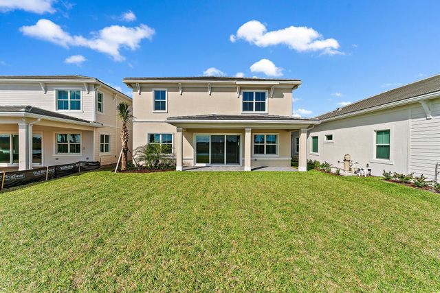 12550 NAUTILUS Circle, Palm Beach Gardens, FL 33412