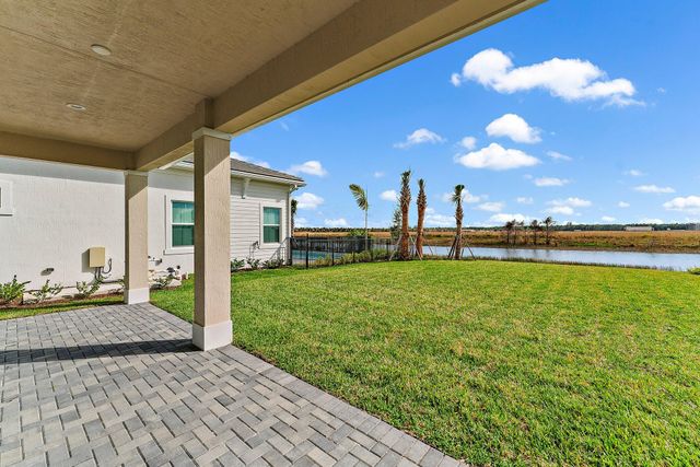 12550 NAUTILUS Circle, Palm Beach Gardens, FL 33412