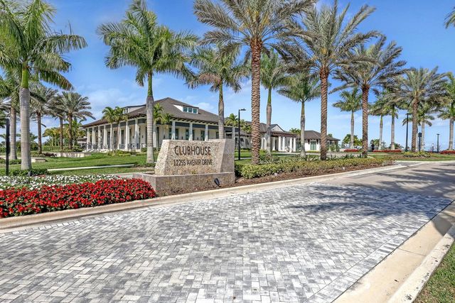 12550 NAUTILUS Circle, Palm Beach Gardens, FL 33412