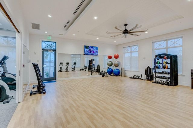 12550 NAUTILUS Circle, Palm Beach Gardens, FL 33412