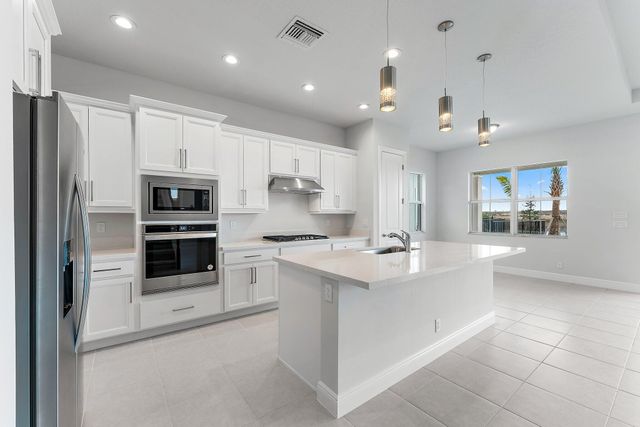 12550 NAUTILUS Circle, Palm Beach Gardens, FL 33412