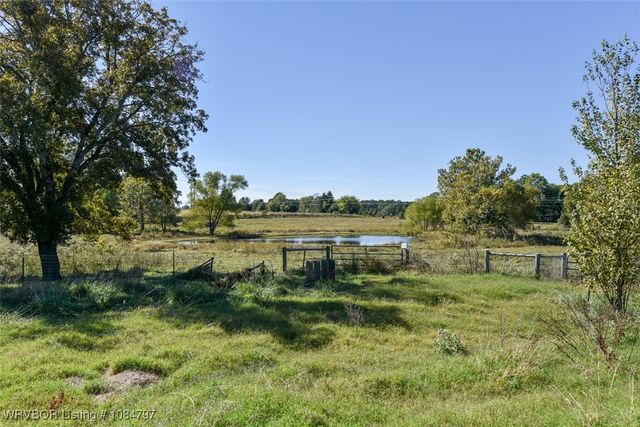 103891 State Hwy 64B, Muldrow, OK 74948