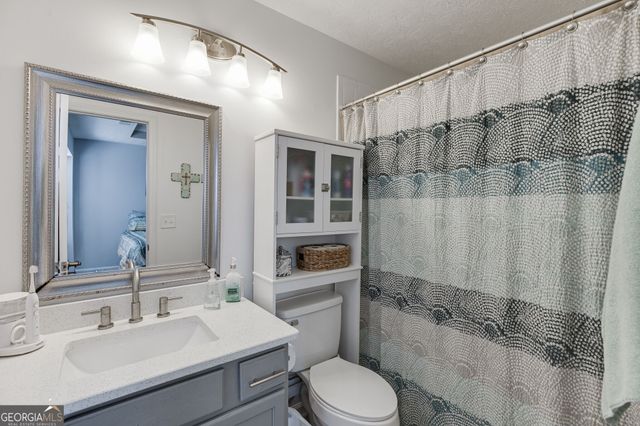 4928 Oak Meadow Lane, Oakwood, GA 30566