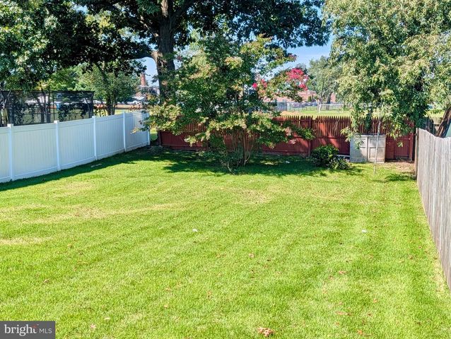 257 RUTH AVE, Hamilton, NJ 08610
