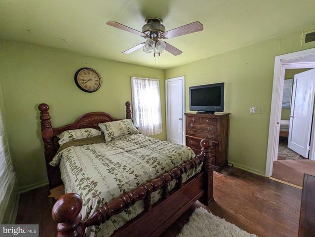 257 RUTH AVE, Hamilton, NJ 08610