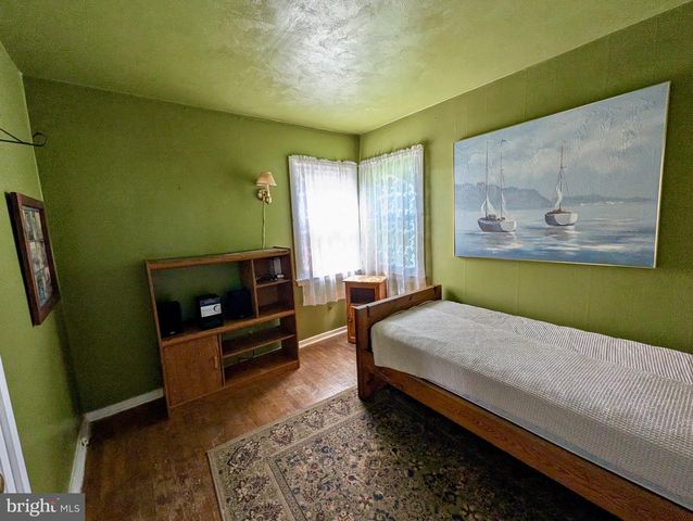257 RUTH AVE, Hamilton, NJ 08610