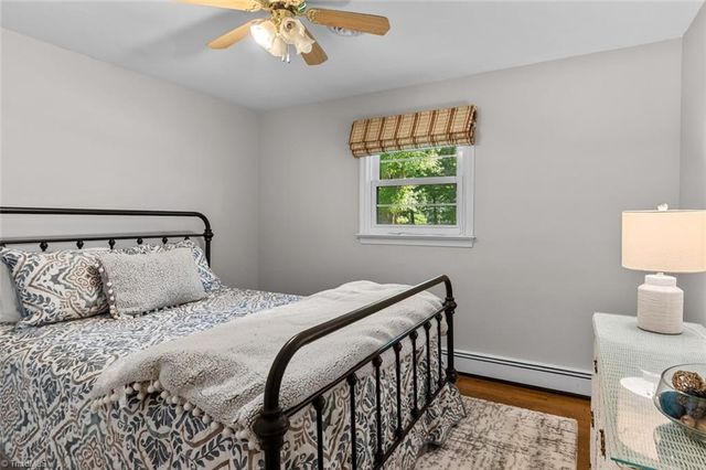 3000 Wonderwood Drive, Winston-salem, NC 27103