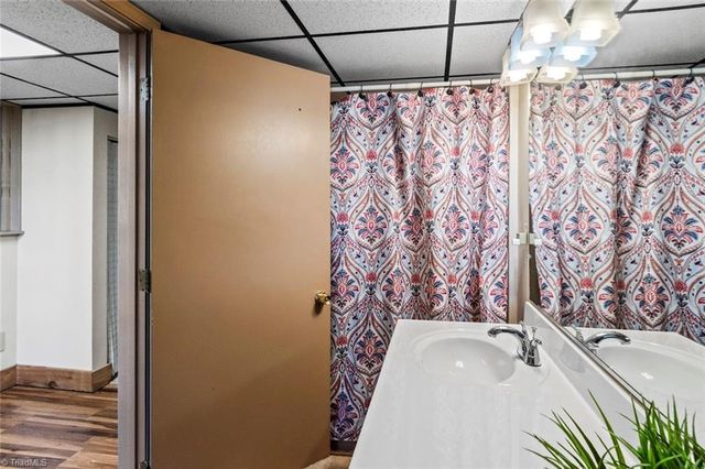 3000 Wonderwood Drive, Winston-salem, NC 27103