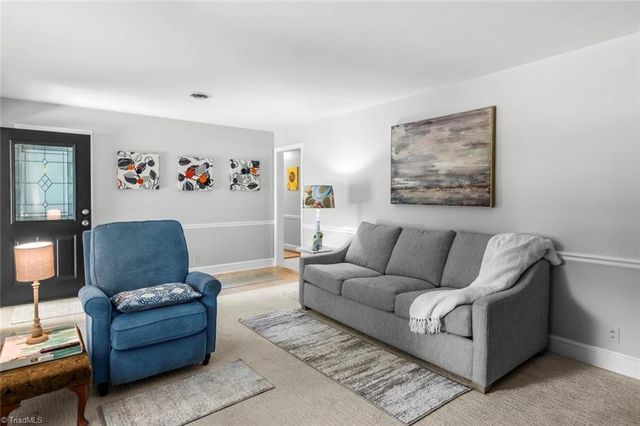 3000 Wonderwood Drive, Winston-salem, NC 27103