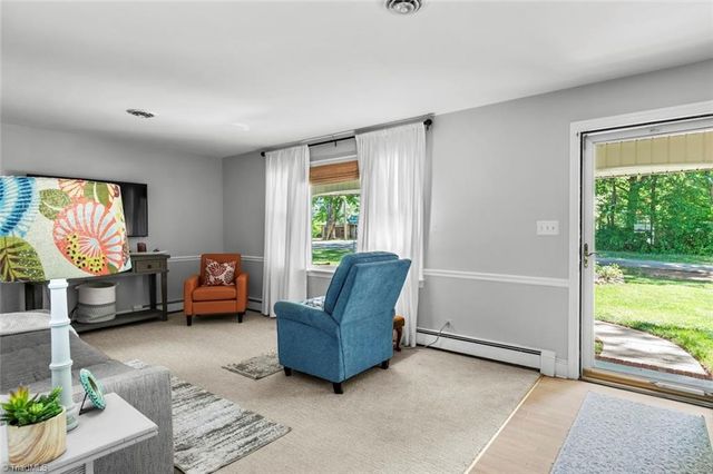 3000 Wonderwood Drive, Winston-salem, NC 27103