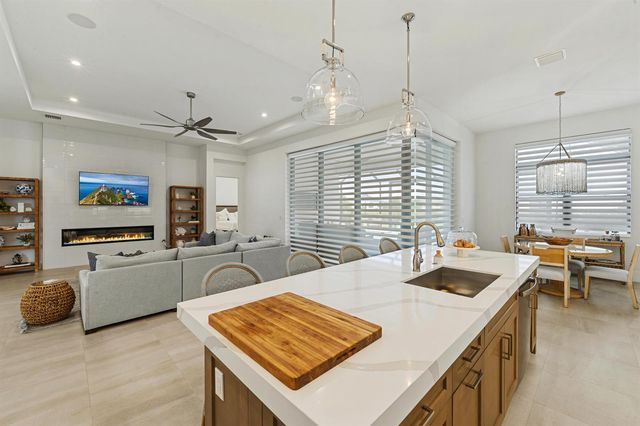 2044 SE Mosaic Boulevard, Port St. Lucie, FL 34984