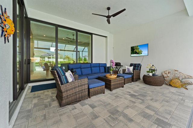 2044 SE Mosaic Boulevard, Port St. Lucie, FL 34984