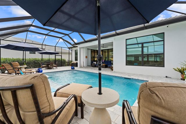 2044 SE Mosaic Boulevard, Port St. Lucie, FL 34984