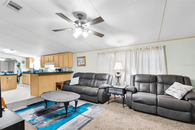 1725 MARKER ROAD, Polk City, FL 33868