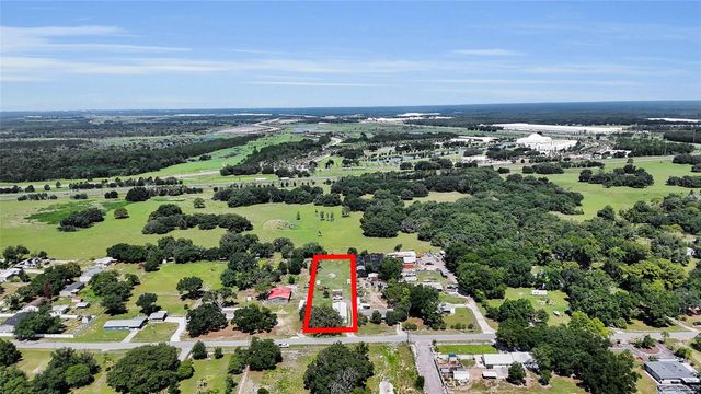1725 MARKER ROAD, Polk City, FL 33868
