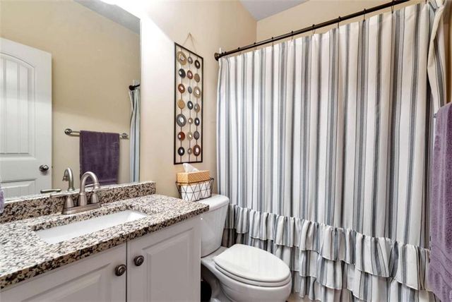 1424 Silvergate Way, Winder, GA 30680